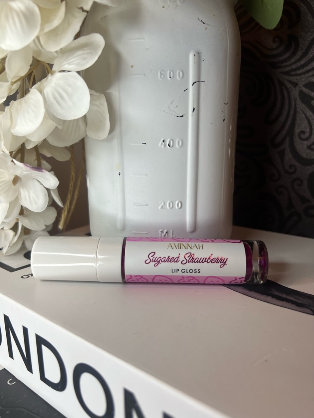 Aminnah Sugared Strawberry Lip Gloss - Picture 3 of 3